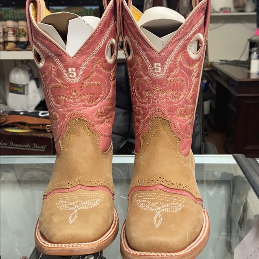 Western Square toe boots